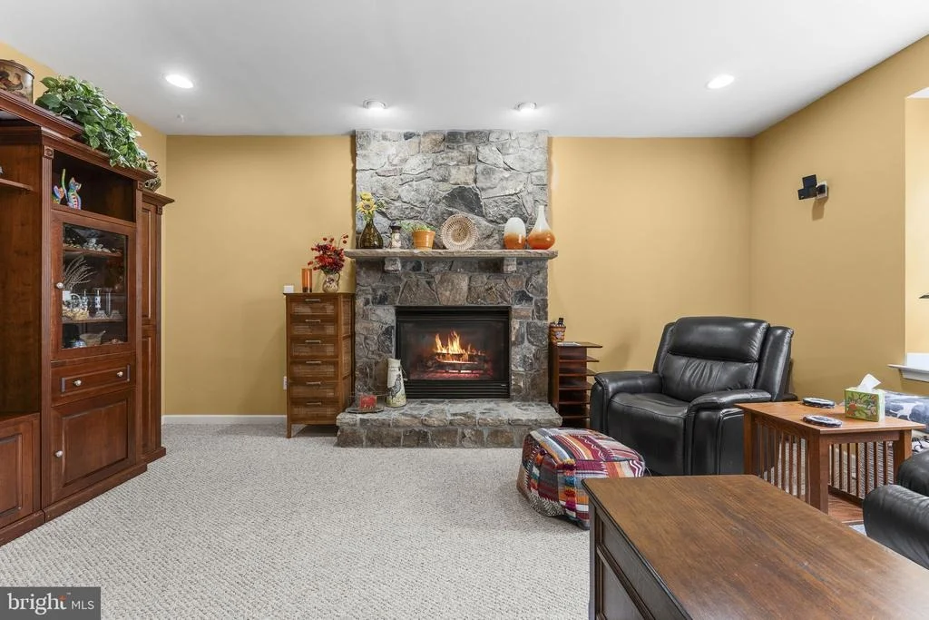 Photo of 5777 WATERLOO BRIDGE CIRCLE