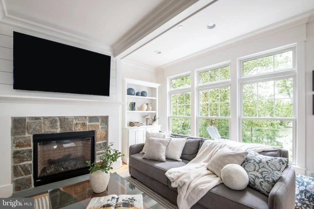 Photo of 108 CRESSTON ROAD
