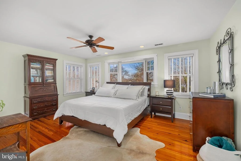 Photo of 1138 MAYO ROAD