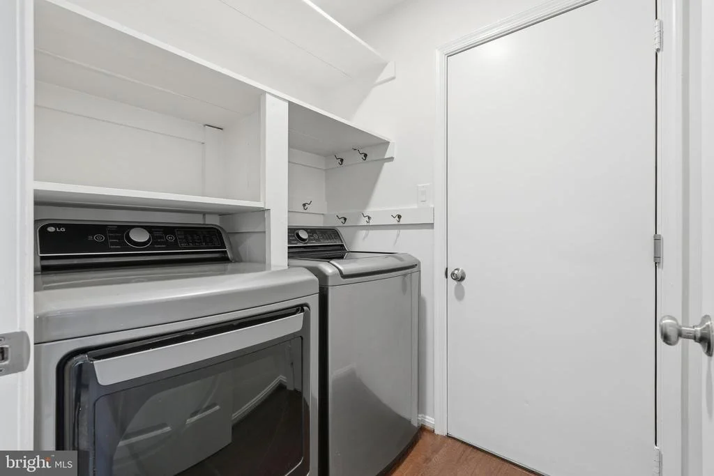 Photo of 1122 BETTSTRAIL WAY