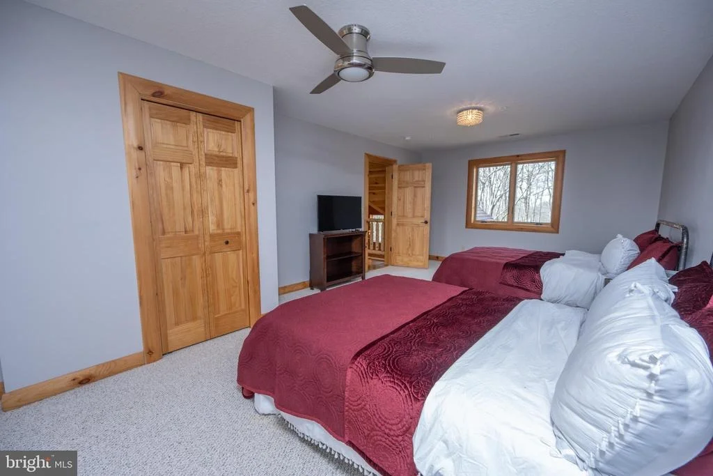 Photo of 276 SUNDANCE WAY