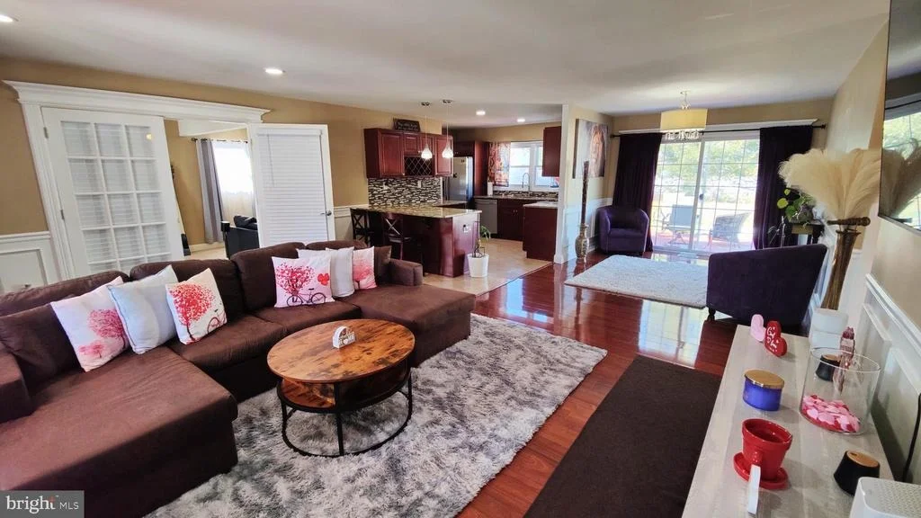 Photo of 146 GLENVIEW LANE