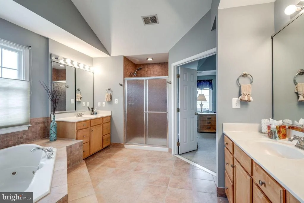 Photo of 42764 JONQUIL LANE