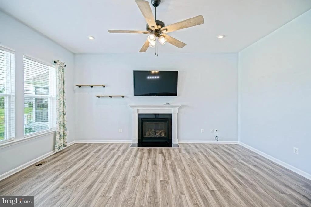 Photo of 21153 CONTI STREET
