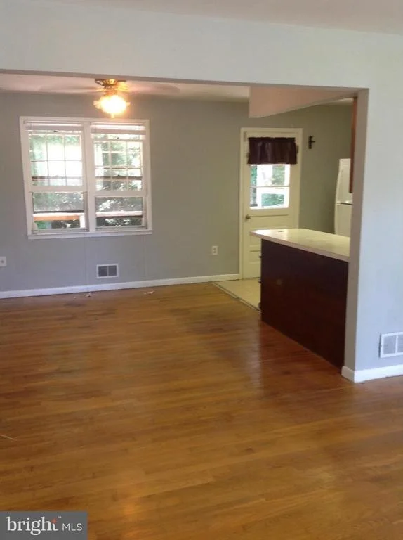 Photo of 9203 GREENFIELD LANE