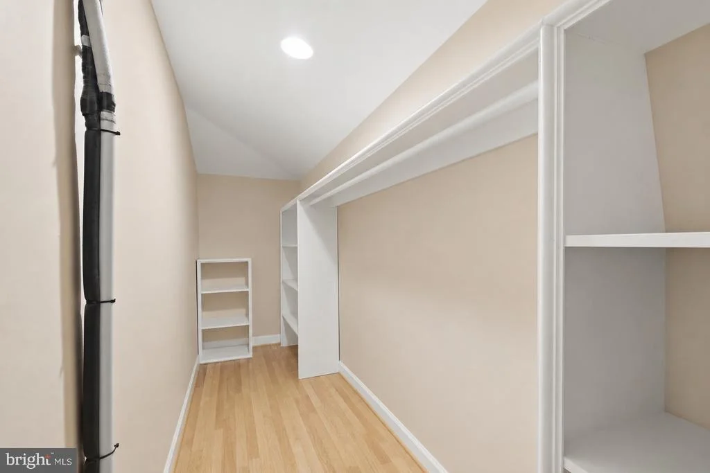 Photo of 3800 QUEEN MARY DRIVE
