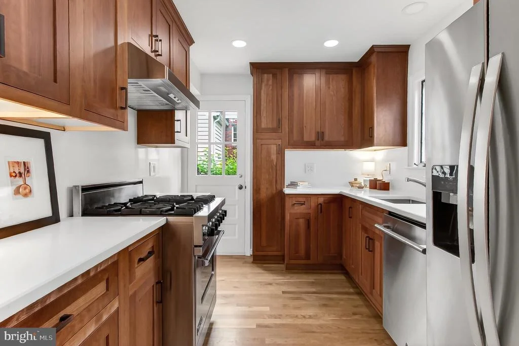 Photo of 809 ENDERBY DRIVE