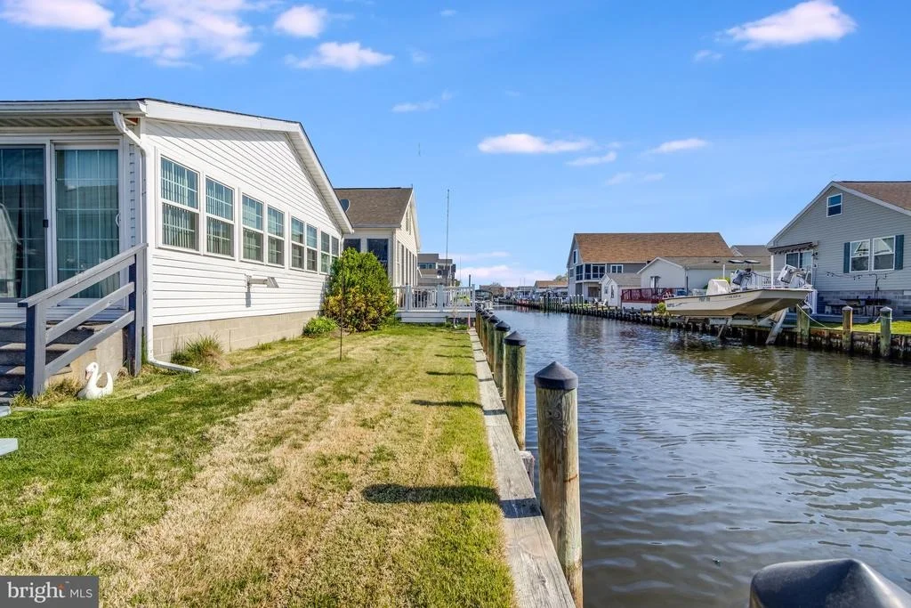 Photo of 36948 PINTAIL DRIVE