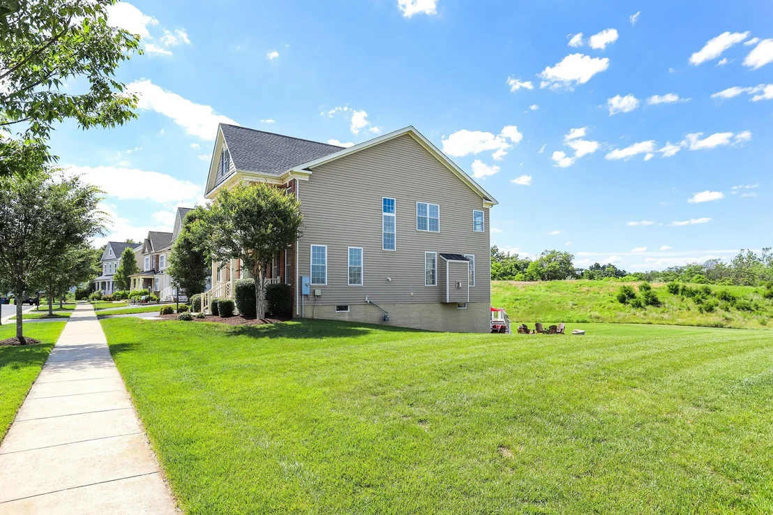 Photo of 41228 TURTLE DOVE CIRCLE