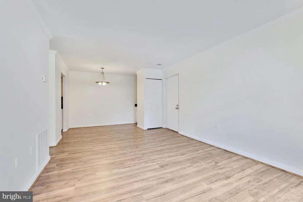 Photo of Unit 201 at 18302 STREAMSIDE DRIVE
