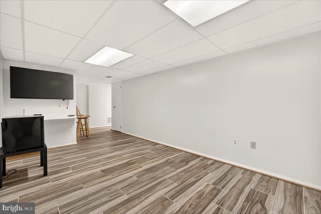 Photo of 701 ANGELWING LANE