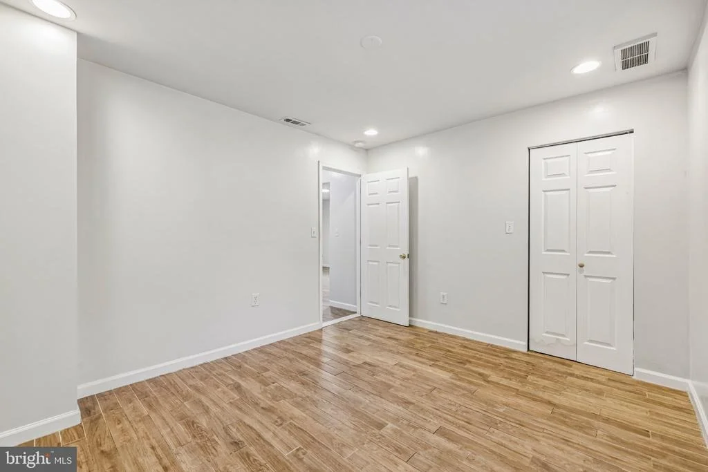 Photo of 25828 OLD HUNDRED ROAD