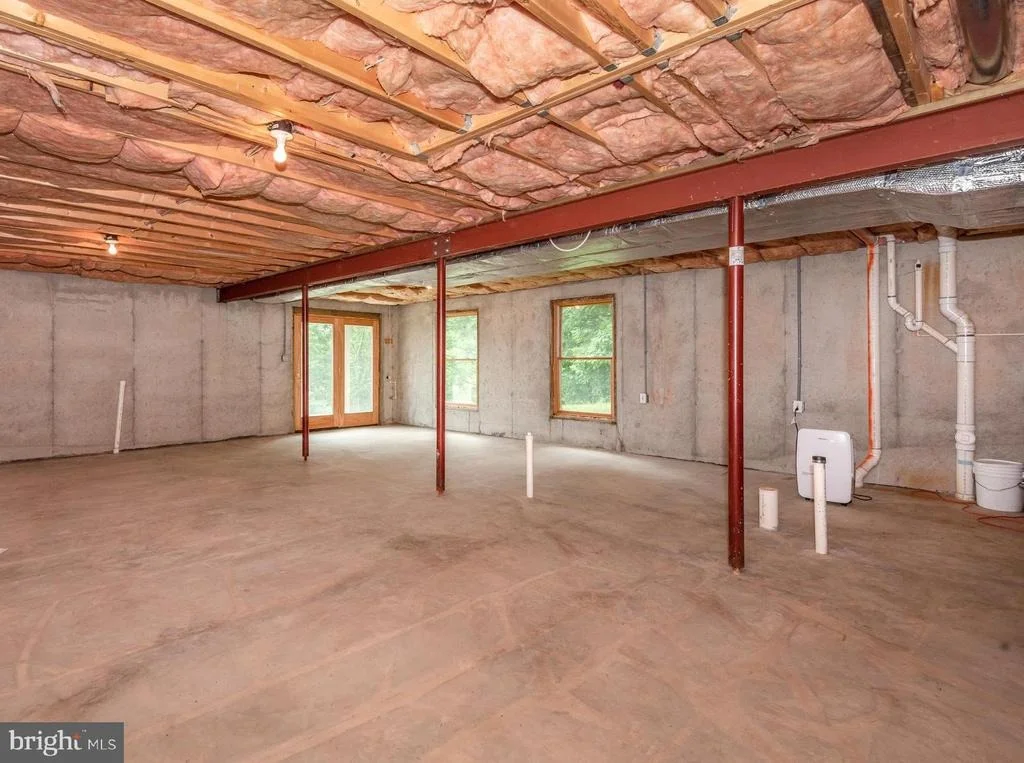 Photo of 6803 PLANTATION ROAD