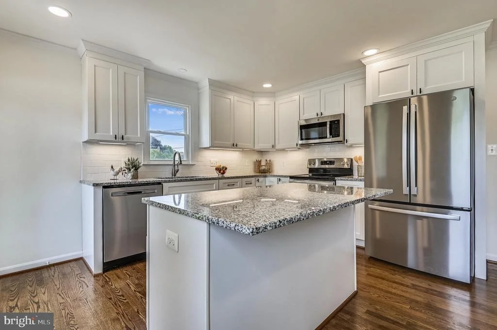 Photo of 122 BERTIE AVENUE