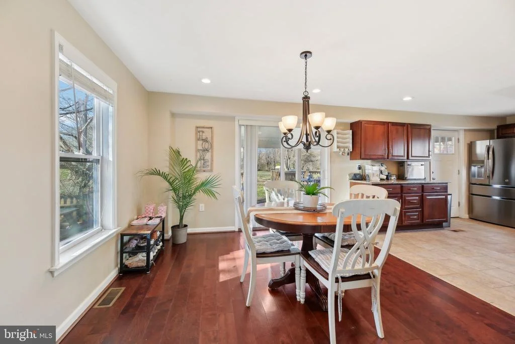 Photo of 9453 HOLSEY ROAD
