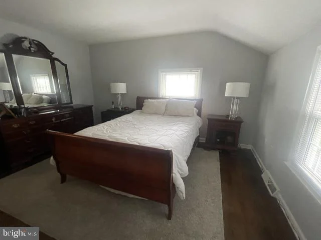 Photo of 321 N STANWICK ROAD