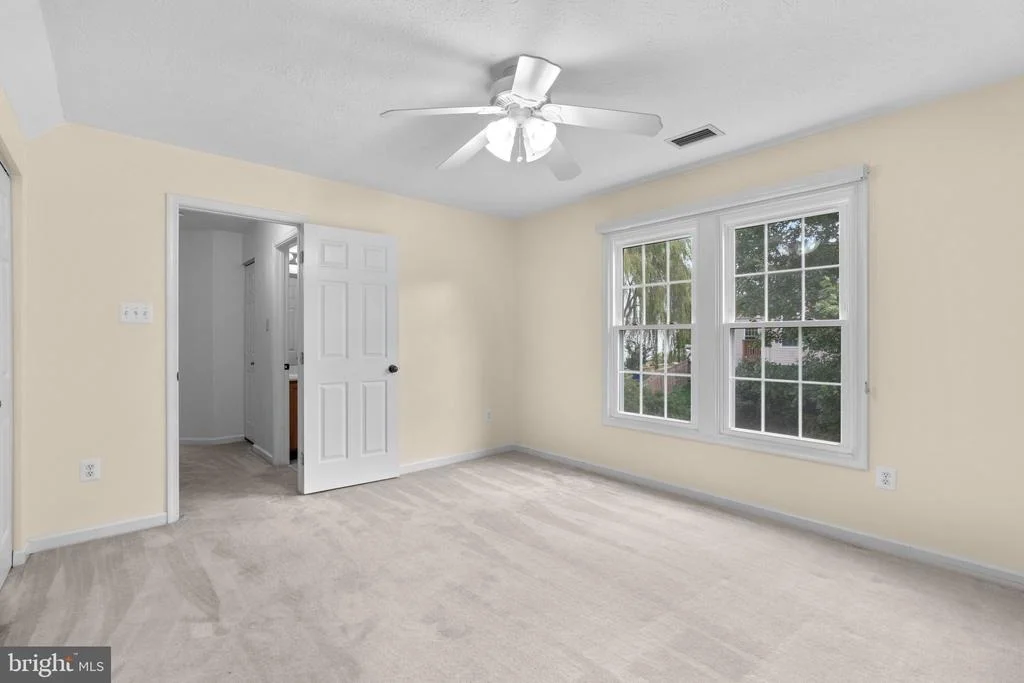 Photo of 9571 KINGS GRANT ROAD