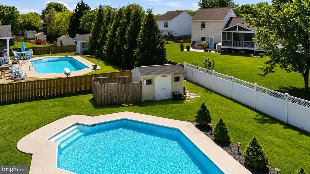 Photo of 903 HARVEY LANE