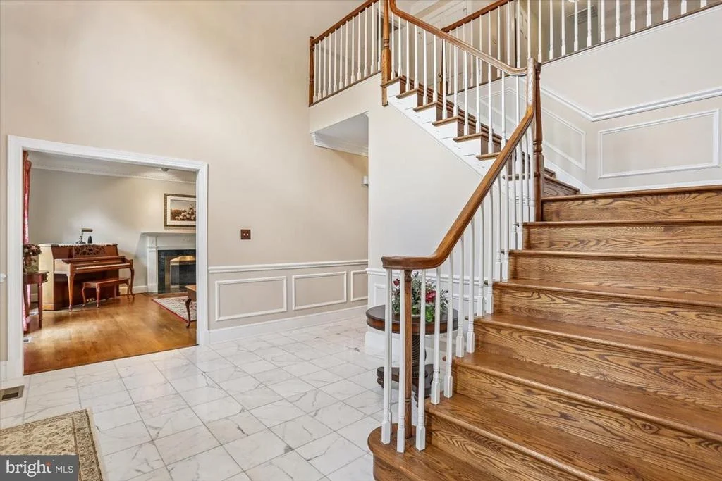 Photo of 899 LINGANORE DRIVE