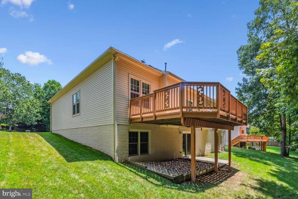 Photo of 11708 CREST MAPLE DRIVE