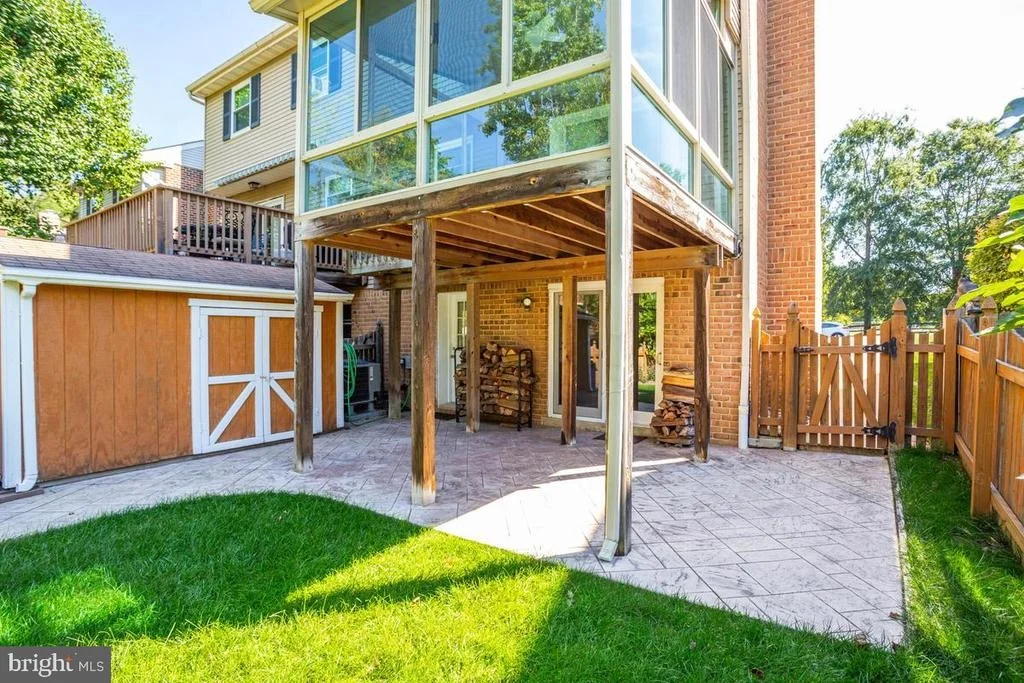 Photo of 213 GEORGETOWN