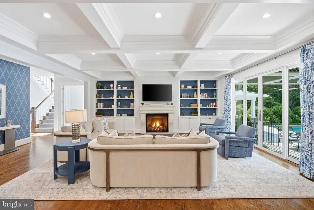 Photo of 6909 ARBOR LANE
