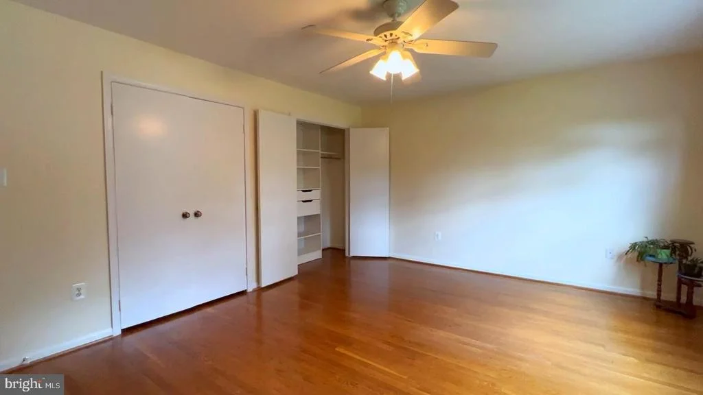 Photo of 212 FARMGATE LANE