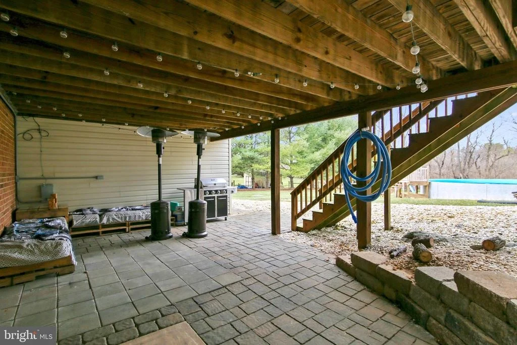 Photo of 19510 THOMAS DRIVE
