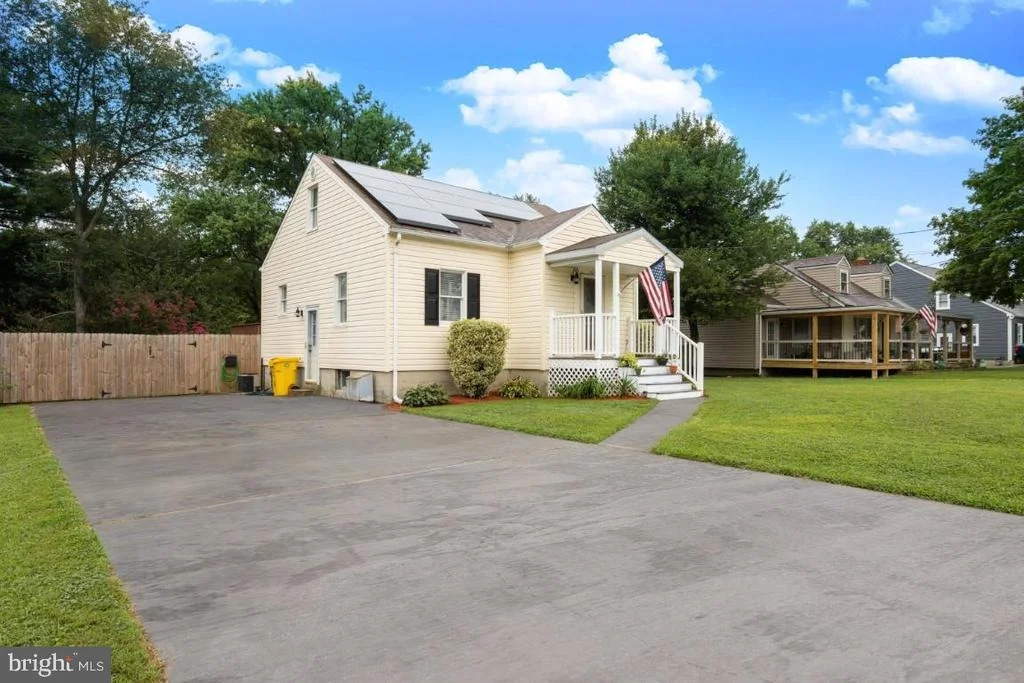 Photo of 3 HANFORD DRIVE
