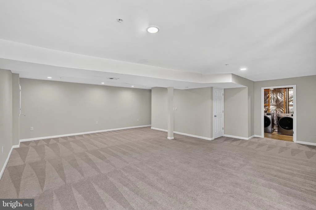 Photo of 1908 ORCHARD HILL DRIVE
