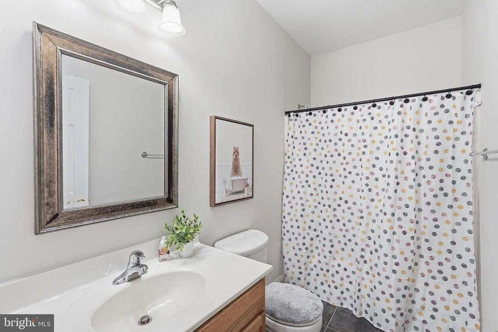 Photo of 925 CARSON ROAD