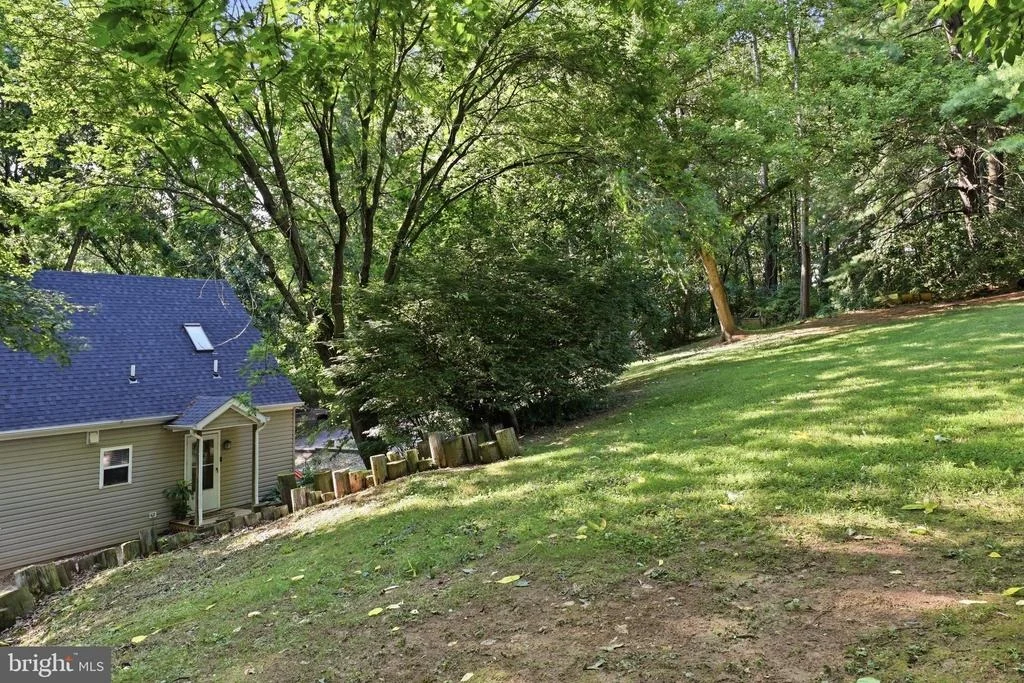 Photo of 130 CARDINAL TRAIL