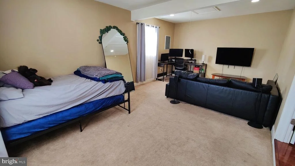 Photo of 146 GLENVIEW LANE