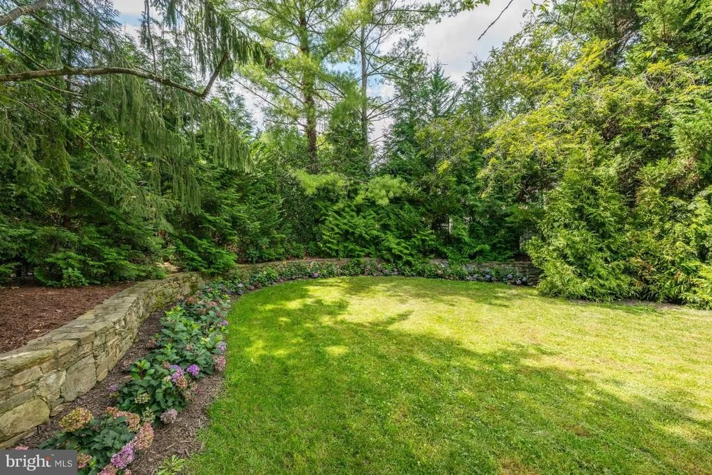 Photo of 9400 CRIMSON LEAF TERRACE