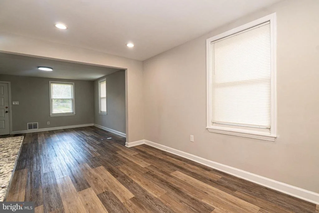 Photo of 5107 LAUREL AVENUE