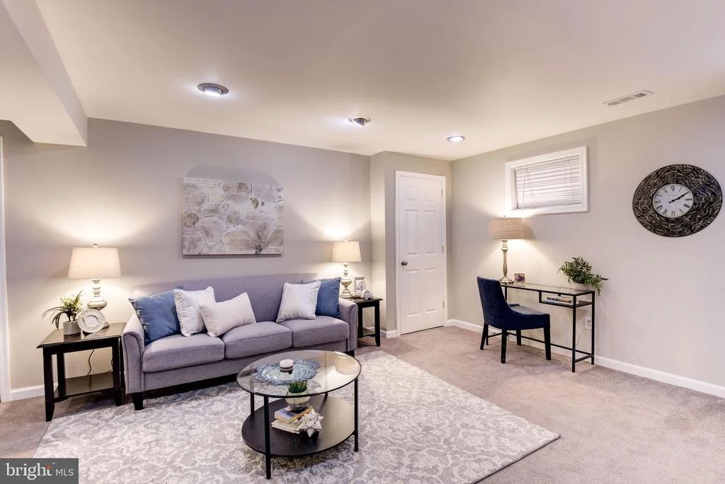 Photo of 17409 LAFAYETTE DRIVE