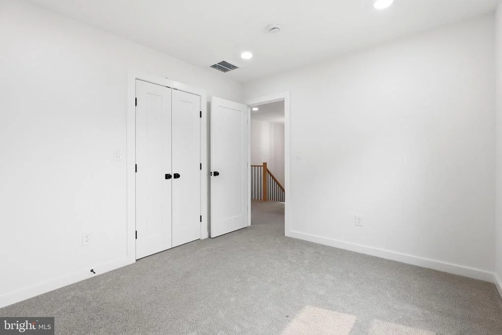 Photo of 3410 PINKNEY ROAD