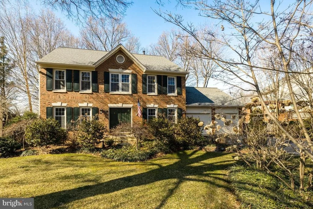 Photo of 7802 LAKELAND VALLEY DRIVE