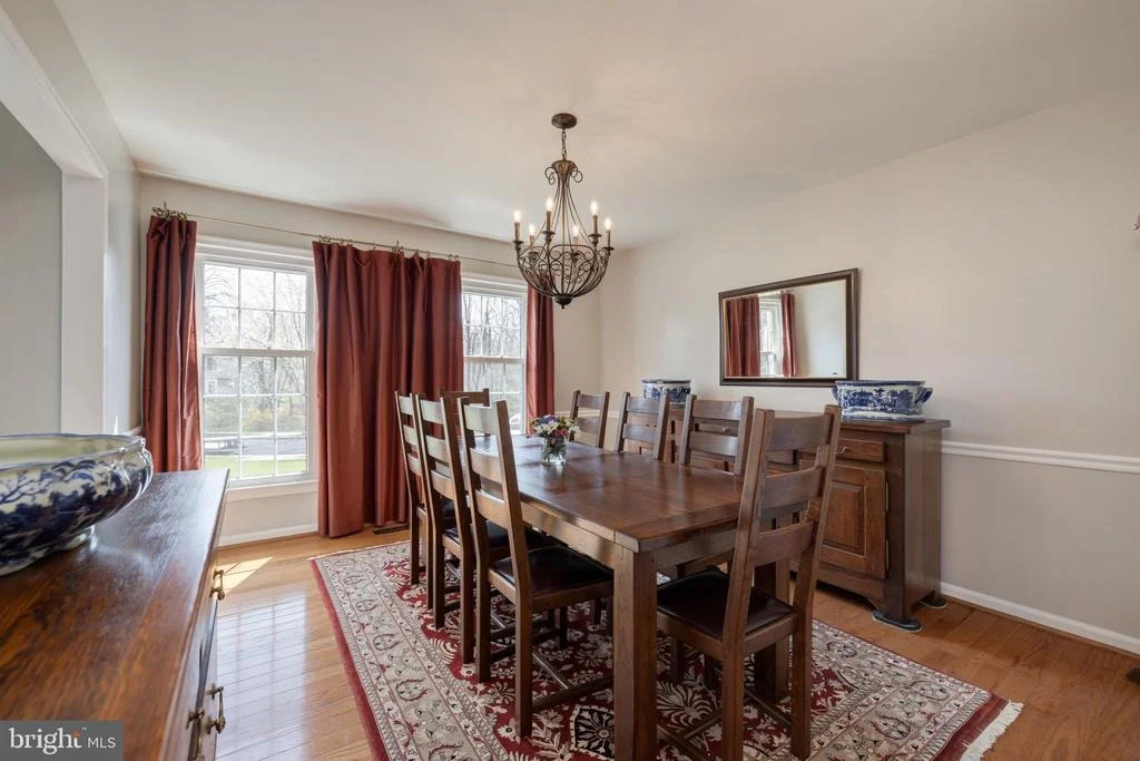 Photo of 7736 HUNTSMAN BOULEVARD