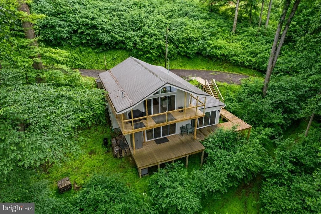 Photo of 112 SCENIC VIEW DRIVE