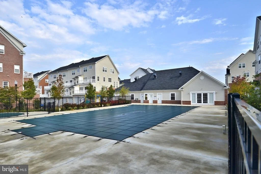 Photo of 19487 DOVER CLIFFS CIRCLE