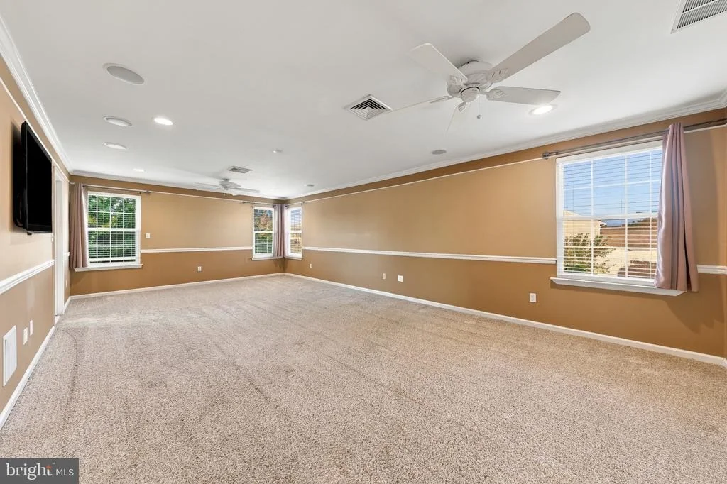 Photo of 281 DUNDEE DRIVE