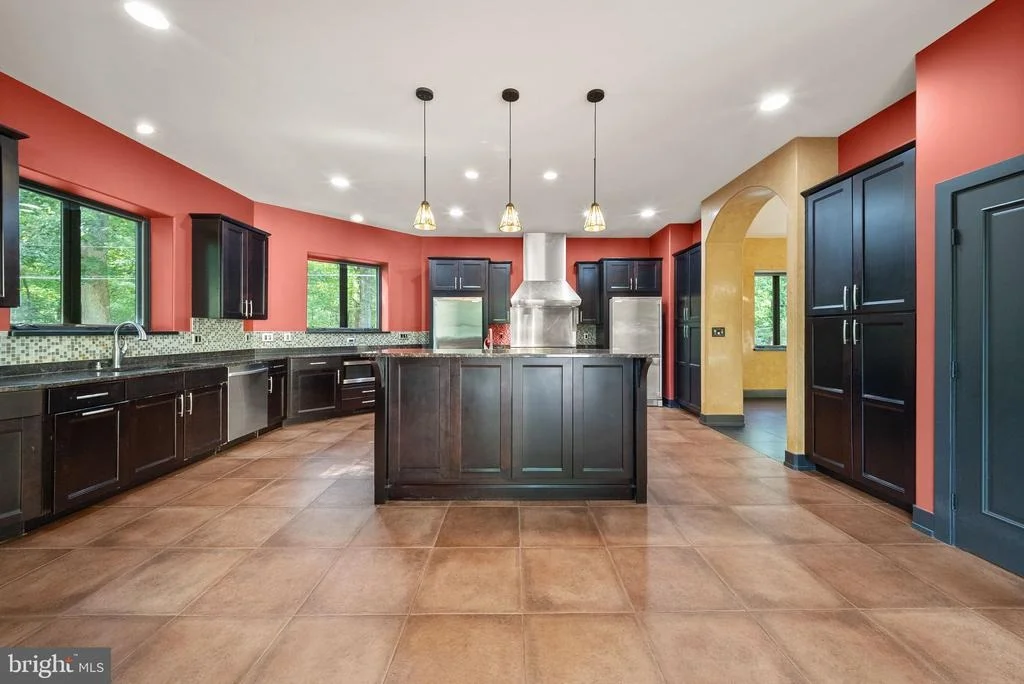 Photo of 8419 OVERLOOK STREET