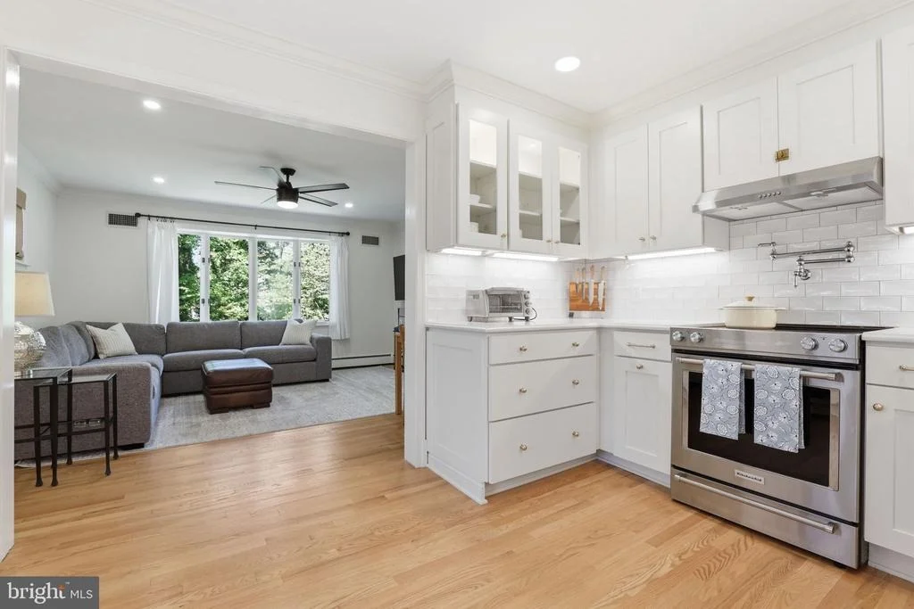 Photo of 443 SCHLEY ROAD