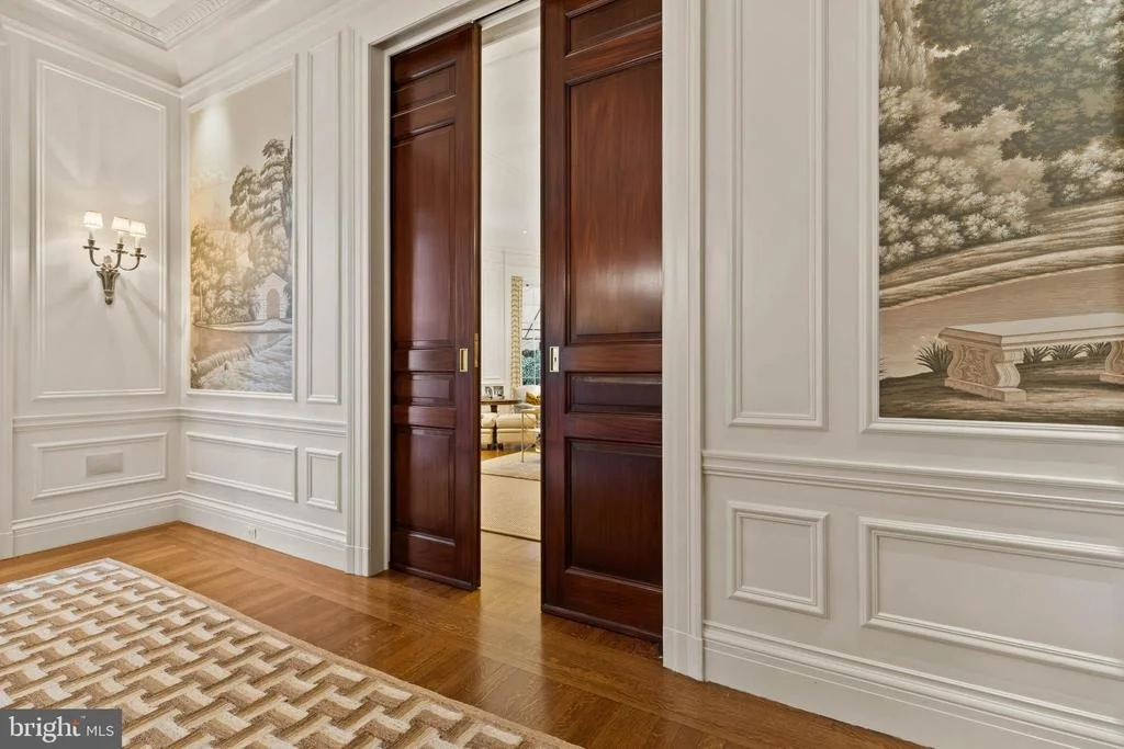 Photo of 15 CHARLCOTE PLACE