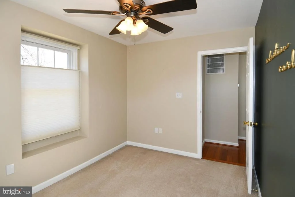 Photo of Unit 39 at 1048 WINDRUSH LANE