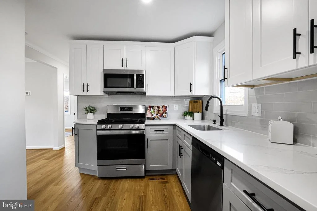 Photo of 4305 GARRETT PARK ROAD