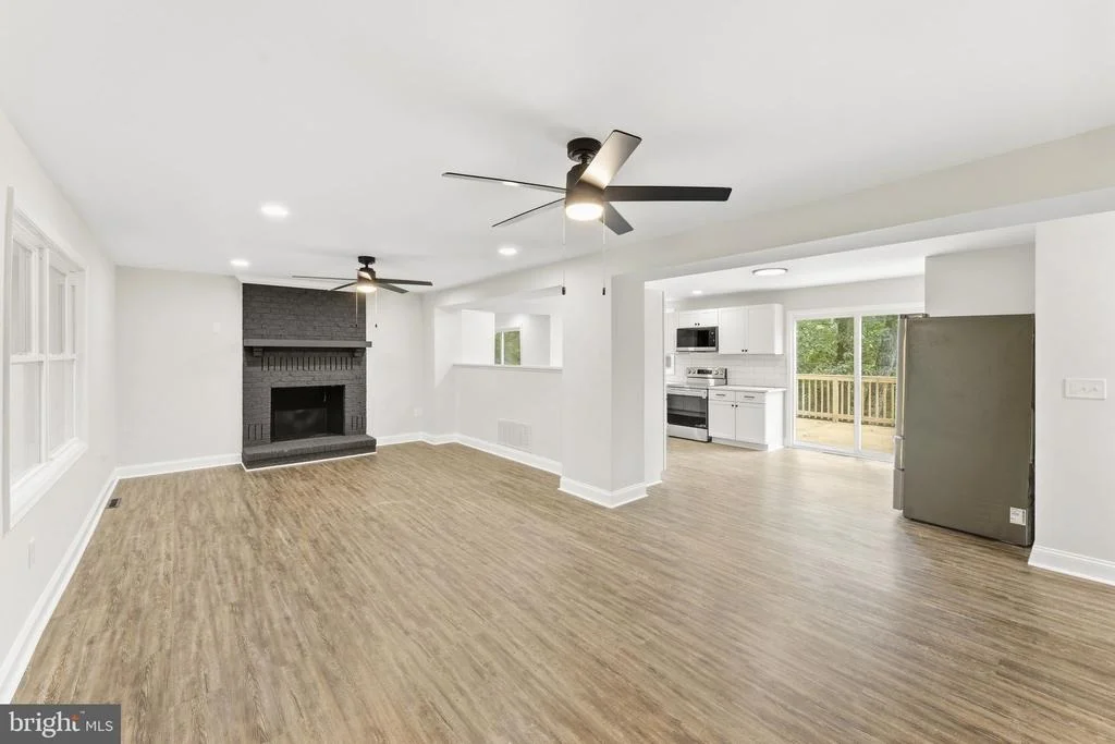 Photo of 201 SINGLETREE COURT
