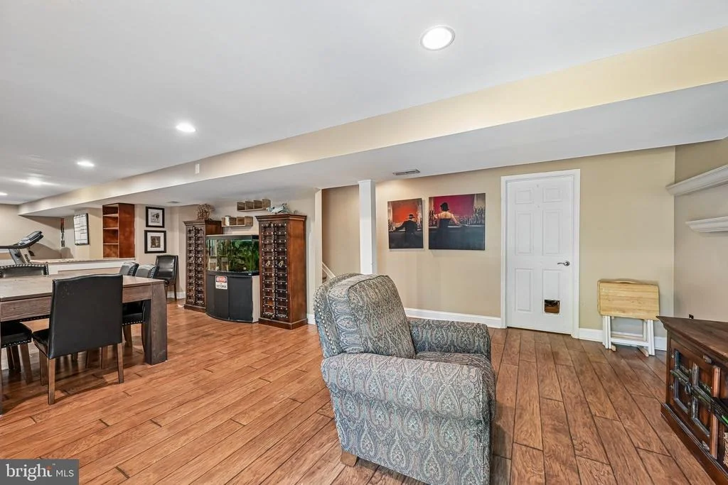 Photo of 6729 LOWES LANE