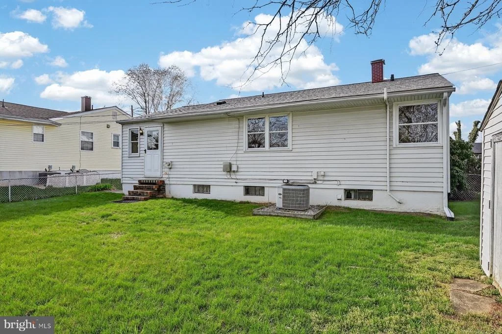 Photo of 804 BENTWILLOW DRIVE